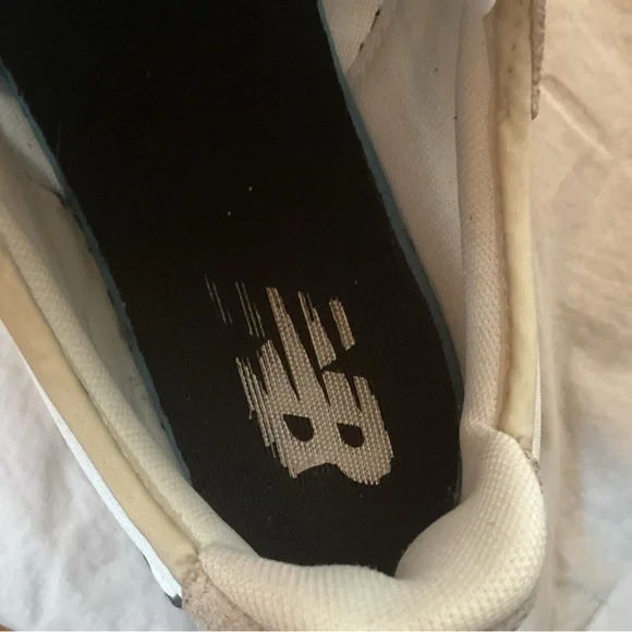 New Balance 327 "Sea Salt/Black" sneakers, 8 - Picture 10 of 11